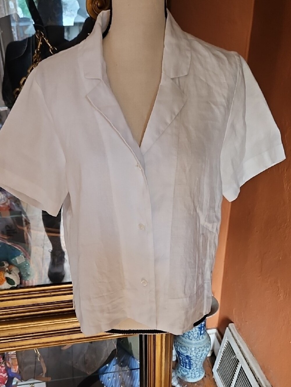 Quince 100% European Linen Shirt In White - Picture 6 of 13